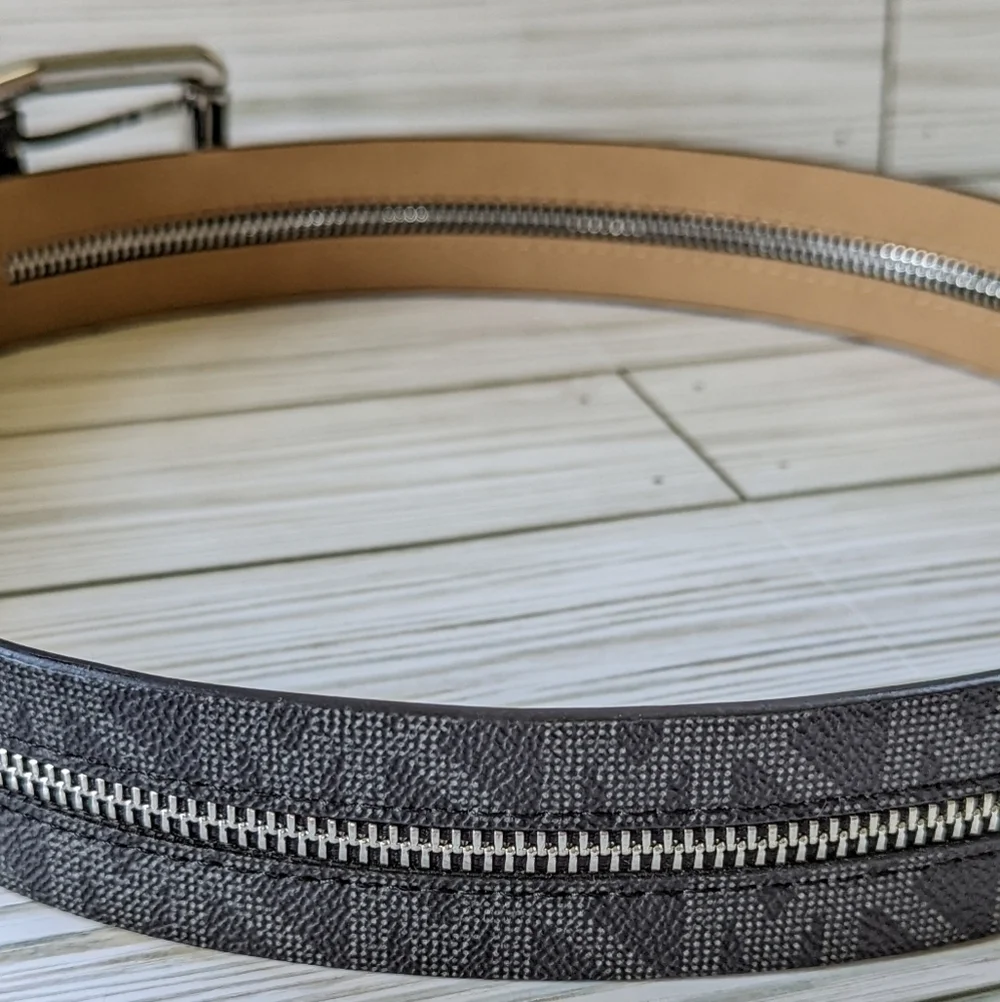 MICHAEL Michael Kors Black Monogram Zippered Belt Silver Tone Buckle Size Large